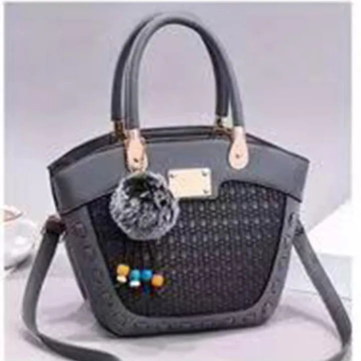 women bag use for partywear.